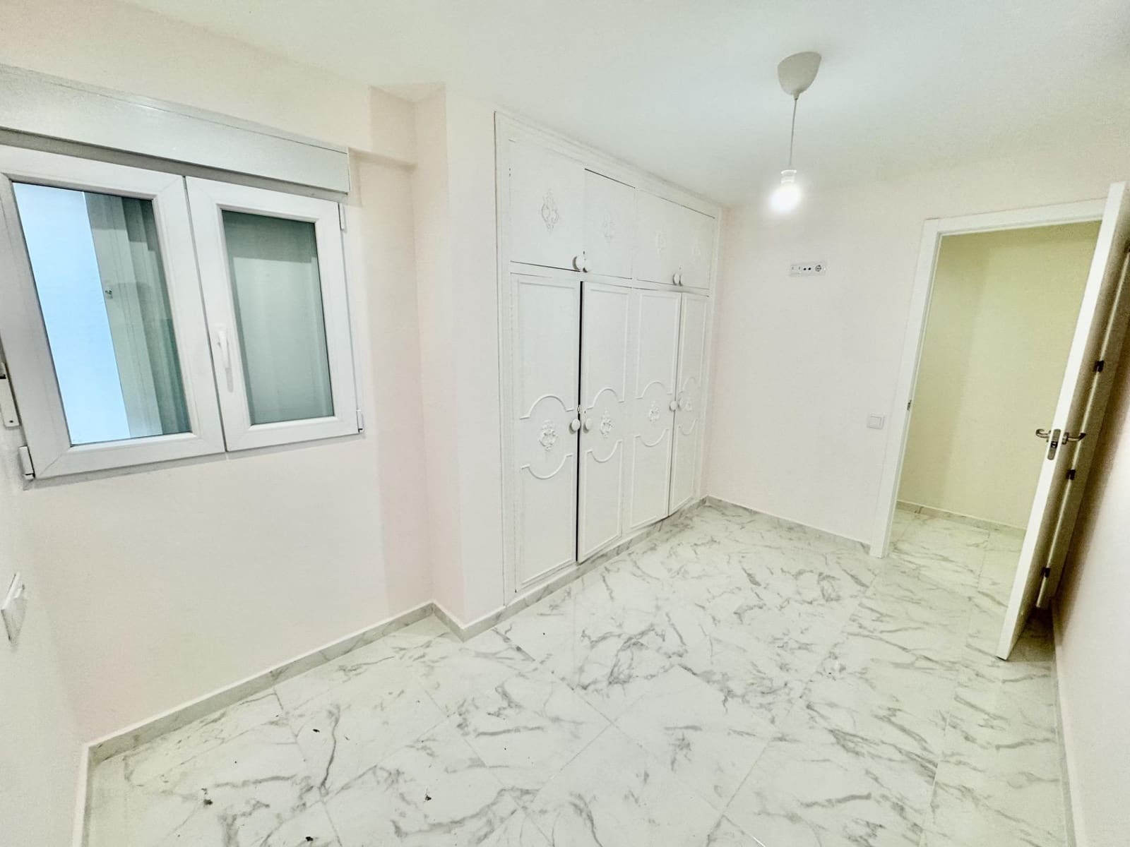 3 makuuhuone Huoneisto myytävänä paikassa Torrevieja - 174 900 € (Ref: 9896855)