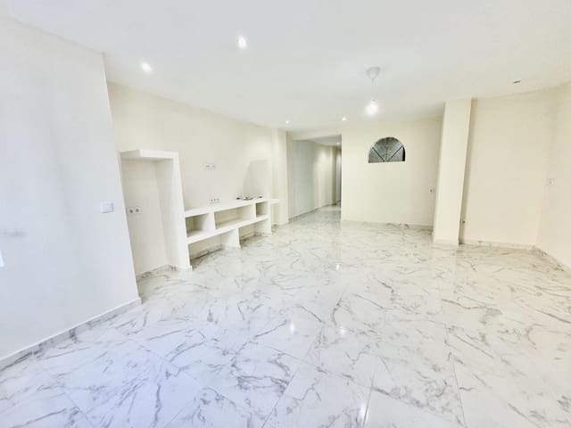 Apartamento de 3 habitaciones en Centro - Muelle Pesquero, Torrevieja en venta - 174.900 € (Ref: 9896855)
