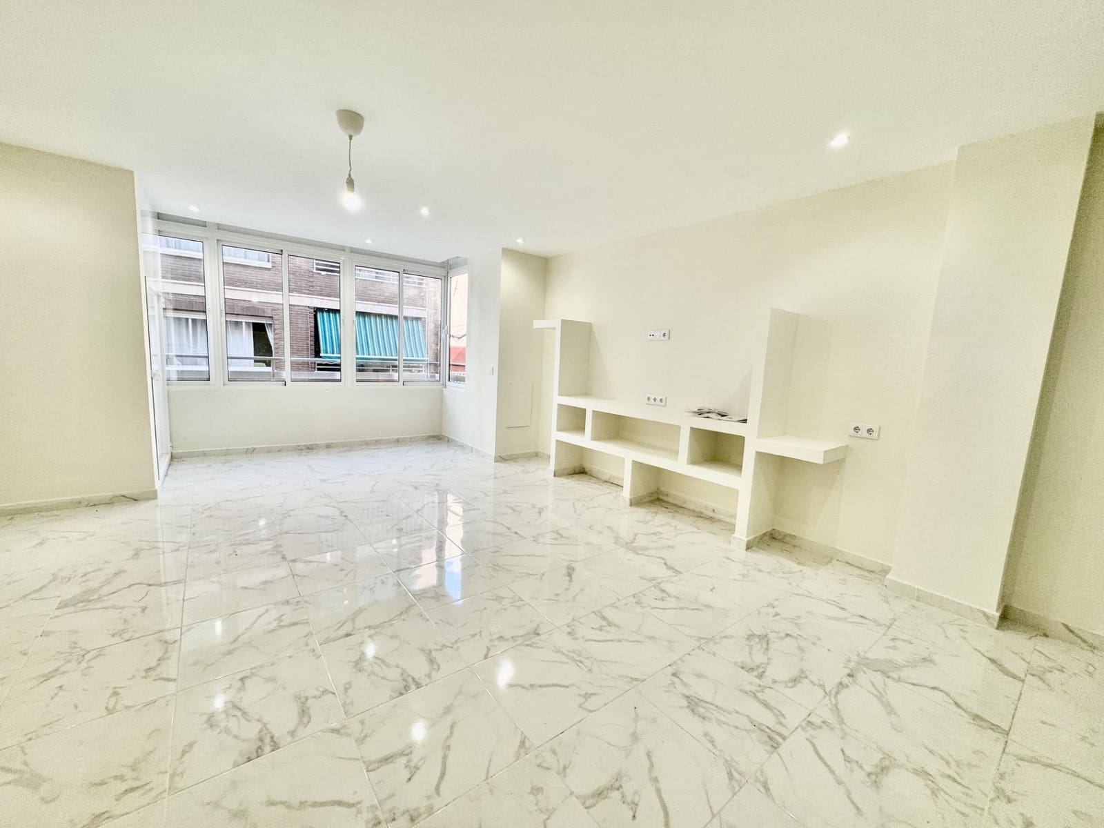 3 makuuhuone Huoneisto myytävänä paikassa Torrevieja - 174 900 € (Ref: 9896855)