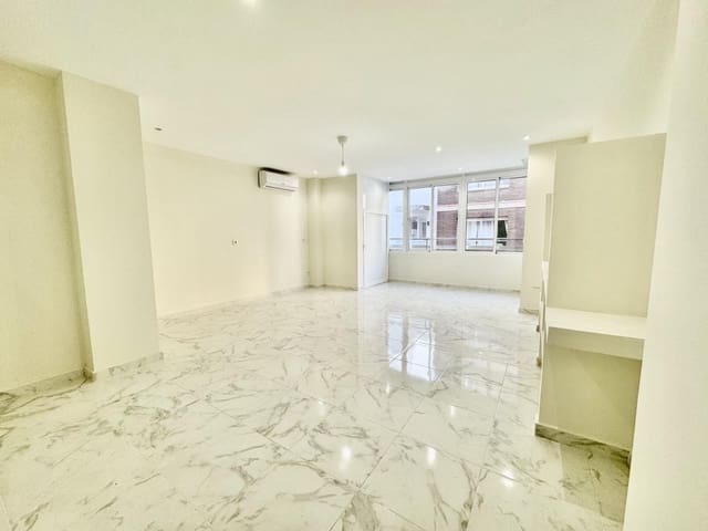 Apartamento de 3 habitaciones en Centro - Muelle Pesquero, Torrevieja en venta - 174.900 € (Ref: 9896855)