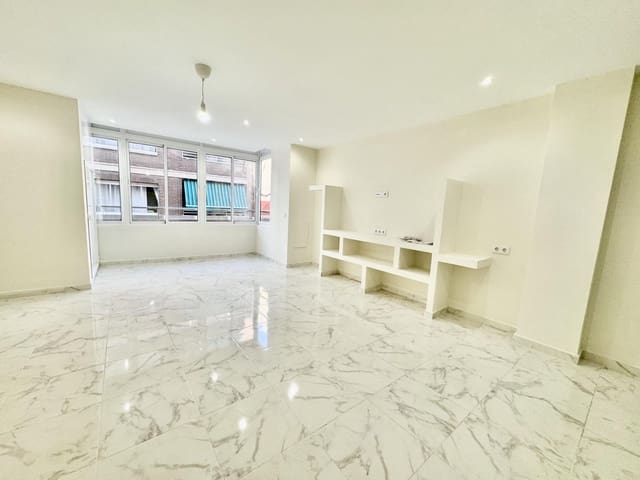 Apartamento de 3 habitaciones en Centro - Muelle Pesquero, Torrevieja en venta - 174.900 € (Ref: 9896855)