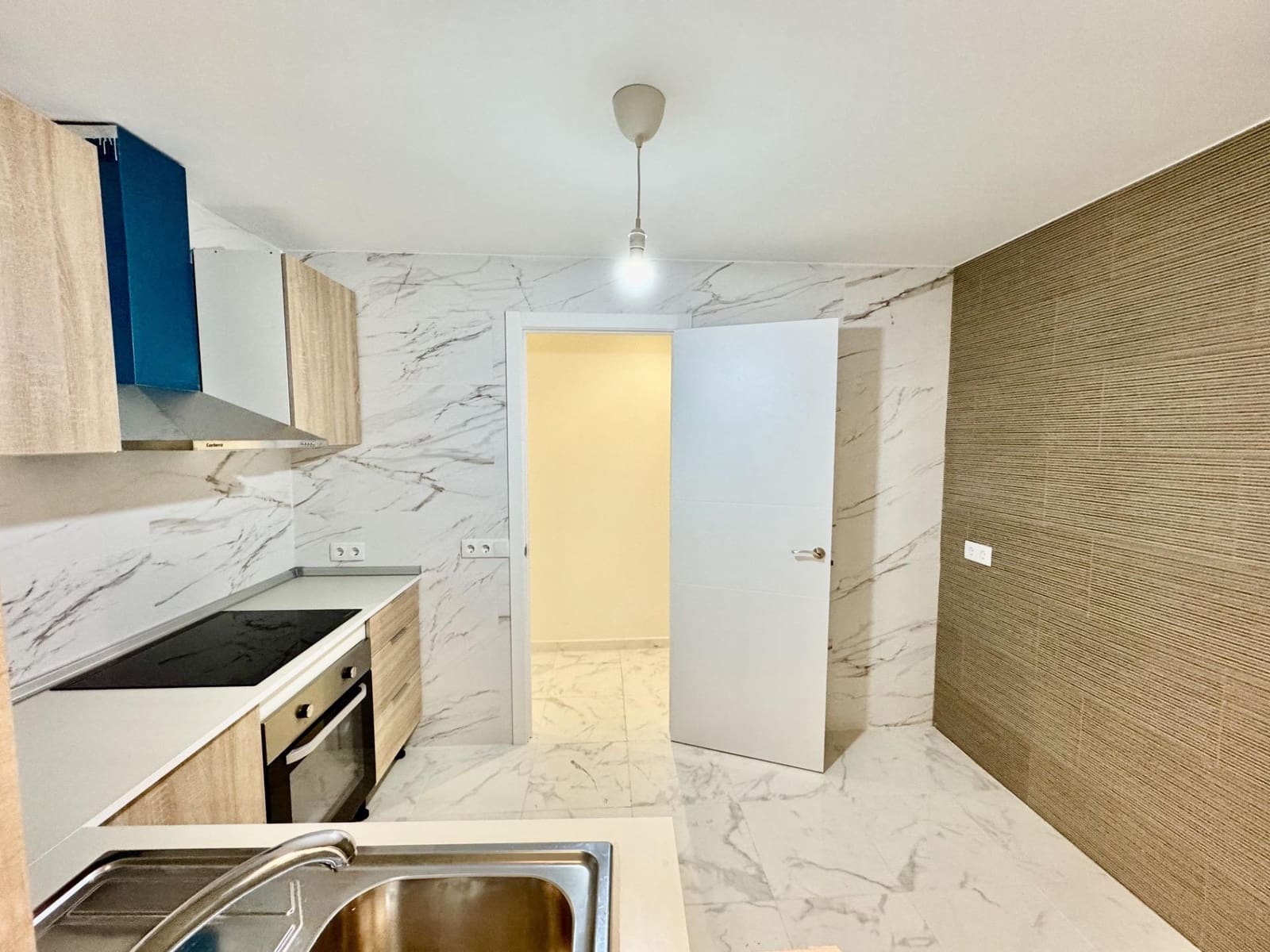 3 makuuhuone Huoneisto myytävänä paikassa Torrevieja - 174 900 € (Ref: 9896855)