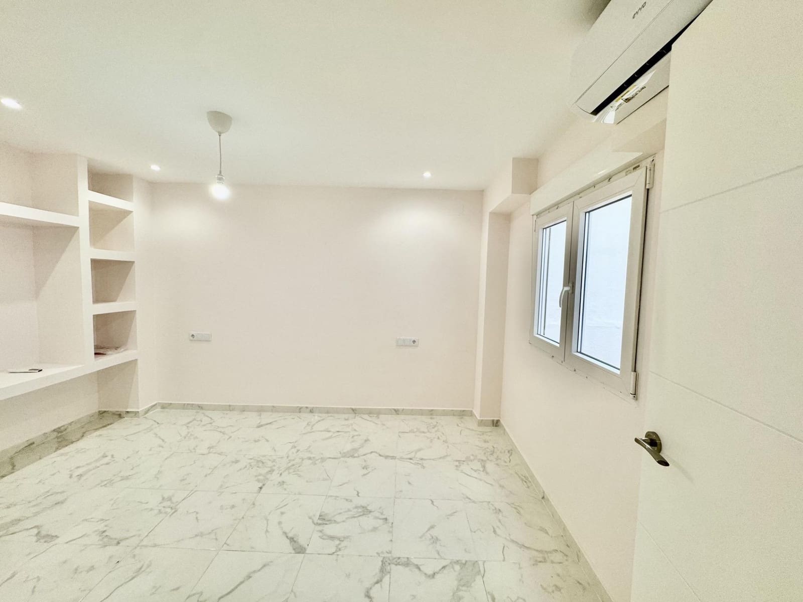 3 makuuhuone Huoneisto myytävänä paikassa Torrevieja - 174 900 € (Ref: 9896855)