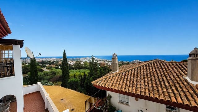 2 sovrum Lägenhet till salu i Benalmádena med pool - 329 000 € (Ref: 9899293)