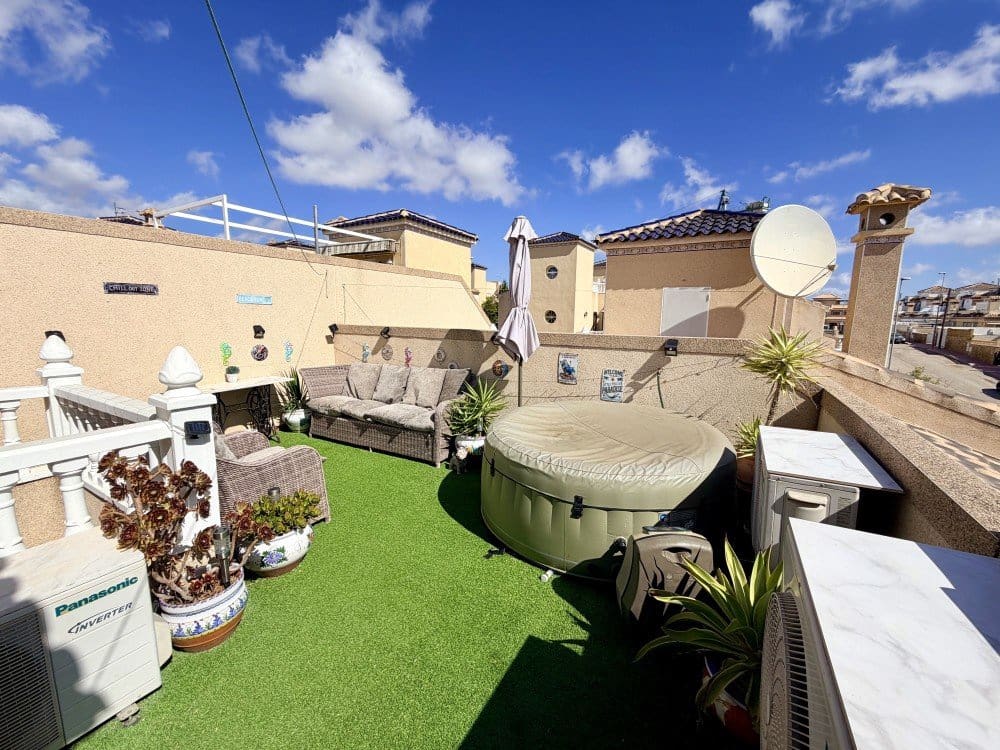 3 bedroom Townhouse for sale in Orihuela with pool - € 338,500 (Ref: 9899294)