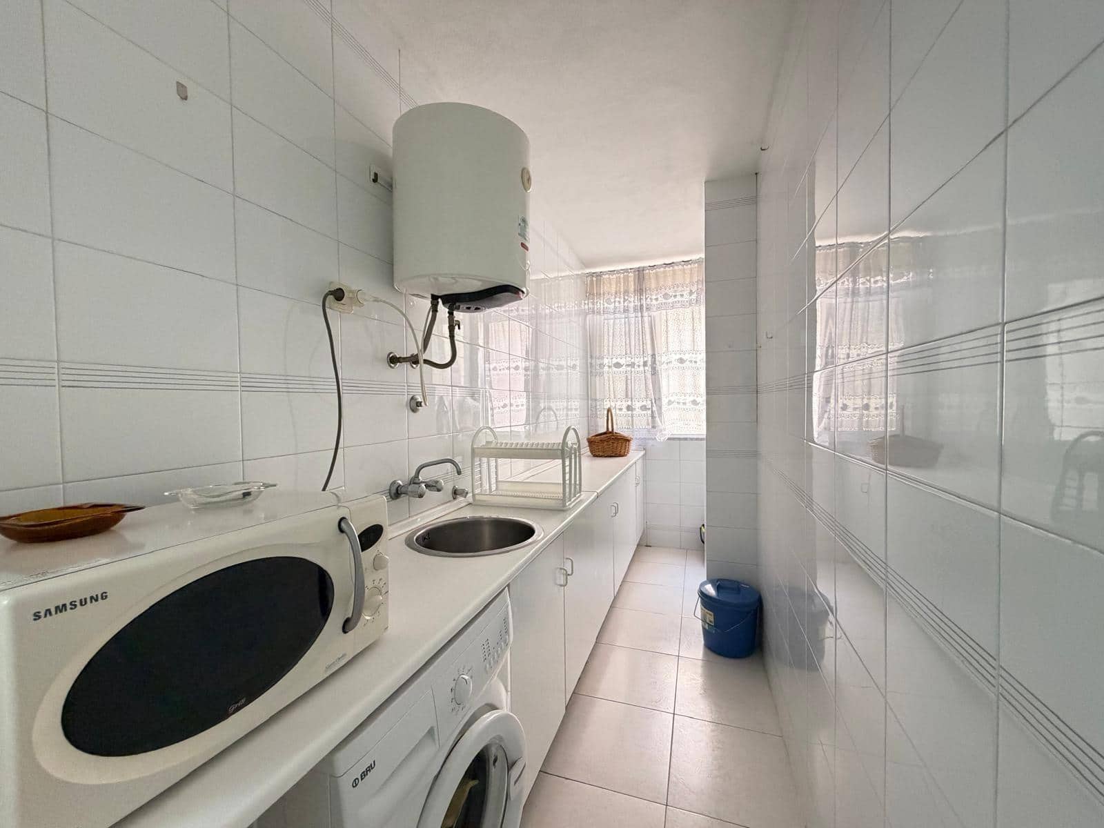 2 bedroom Apartment for sale in Torrevieja - € 169,900 (Ref: 9899303)