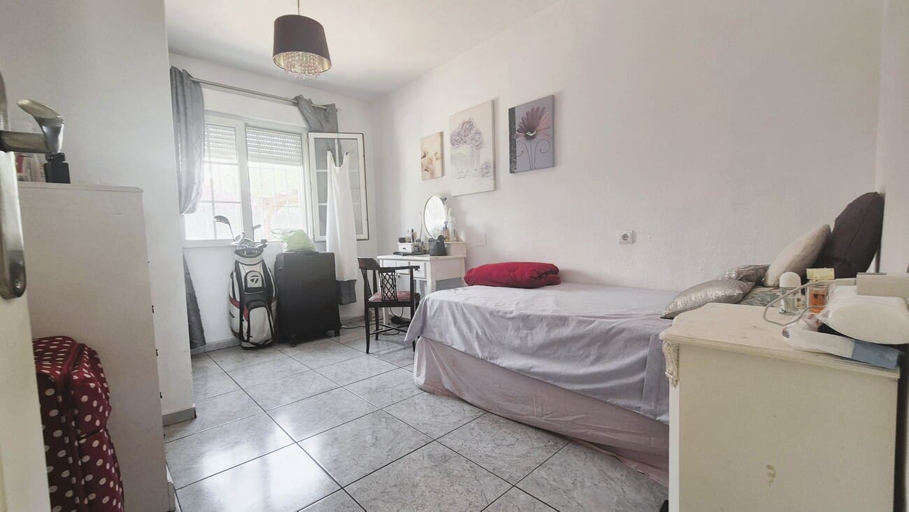 4 soveværelse Byhus til salg i Los Dolses med swimmingpool garage - € 295.000 (Ref: 9899304)