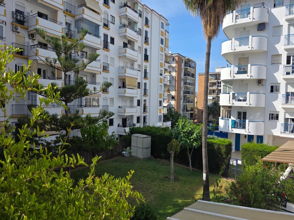 5 bedroom Terraced Villa for sale in Fuengirola with pool garage - € 470,000 (Ref: 9899308)