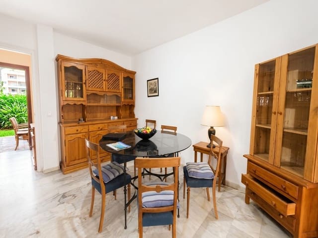 5 camera da letto Villetta a Schiera in vendita in Zona Puerto Deportivo, Fuengirola con piscina - 470.000 € (Rif: 9899308)