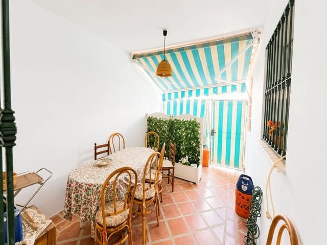 5 quarto Casa em Banda para venda em Los Boliches , Fuengirola com piscina - 470 000 € (Ref: 9899309)