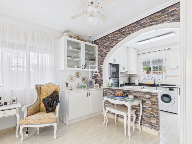 2 makuuhuone Huvila myytävänä paikassa Pinar de Campoverde, Pilar de la Horadada - 192 000 € (Ref: 9904250)
