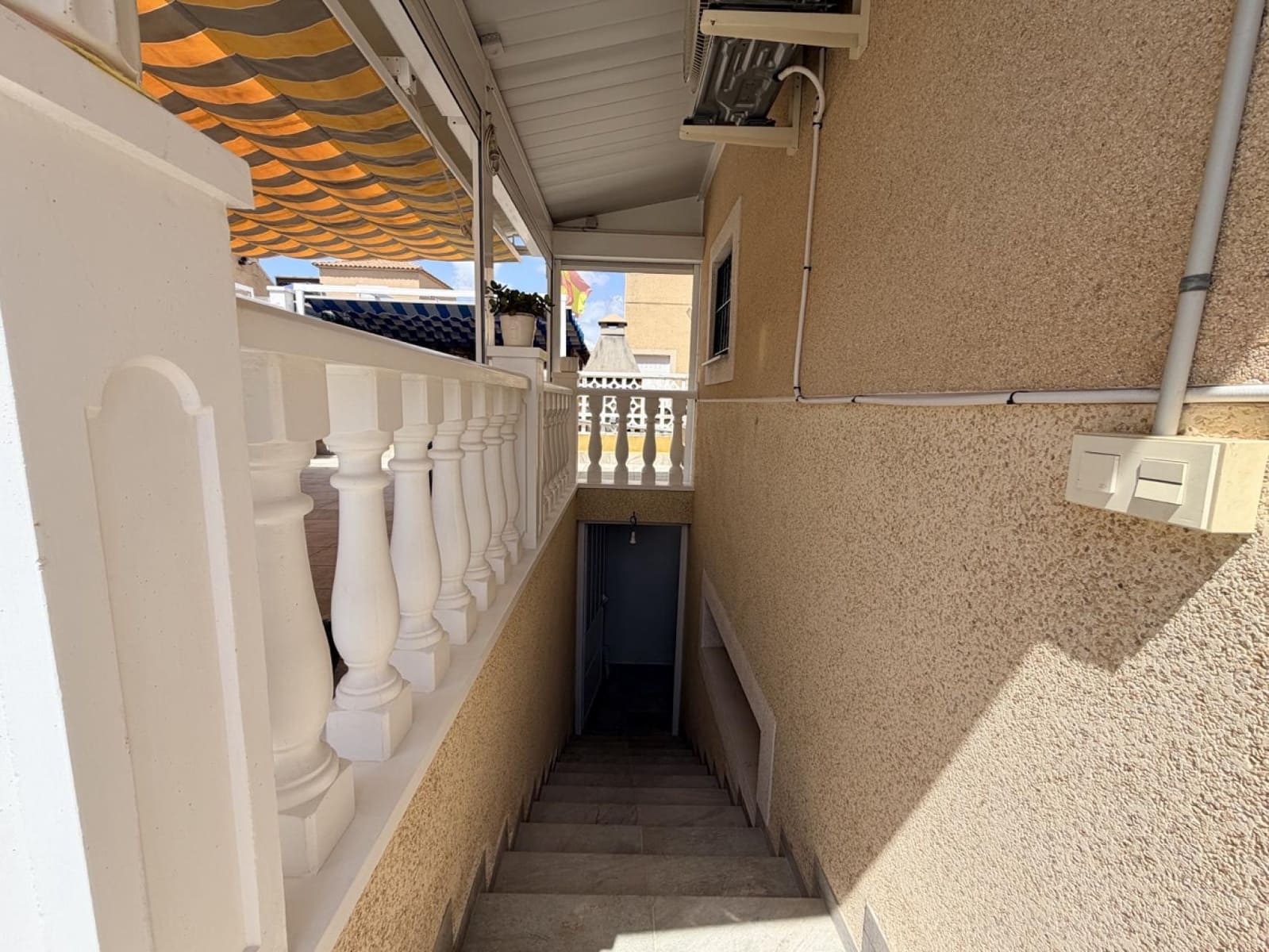 4 sovrum Hus till salu i Torrevieja - 228 000 € (Ref: 9906909)