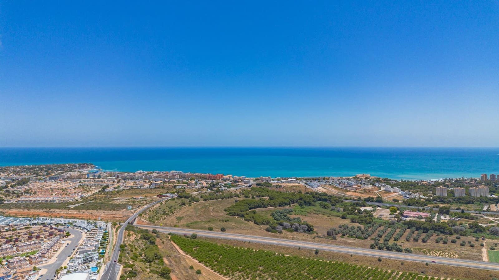 3 bedroom Villa for sale in Orihuela with pool - € 590,000 (Ref: 9906911)