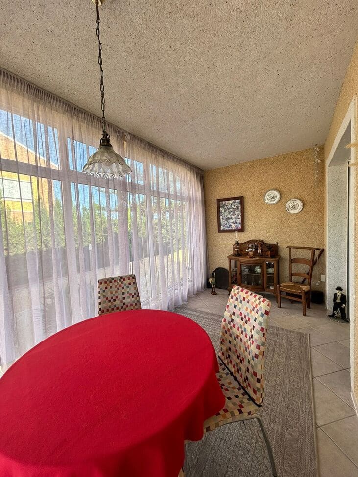 3 quarto Moradia para venda em Torrevieja com piscina garagem - 650 000 € (Ref: 9910501)