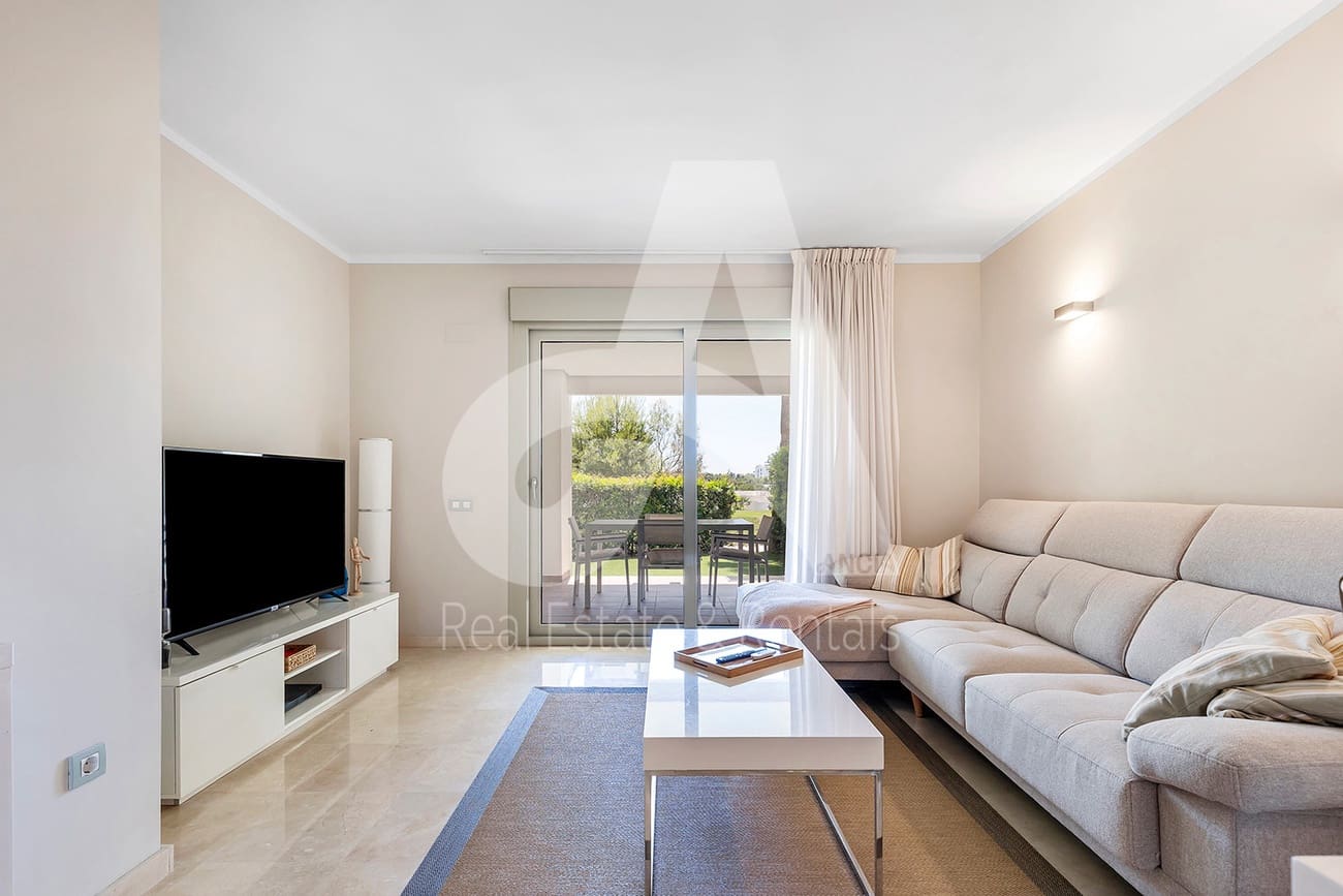 2 bedroom Apartment for sale in Orihuela - € 235,000 (Ref: 9910502)