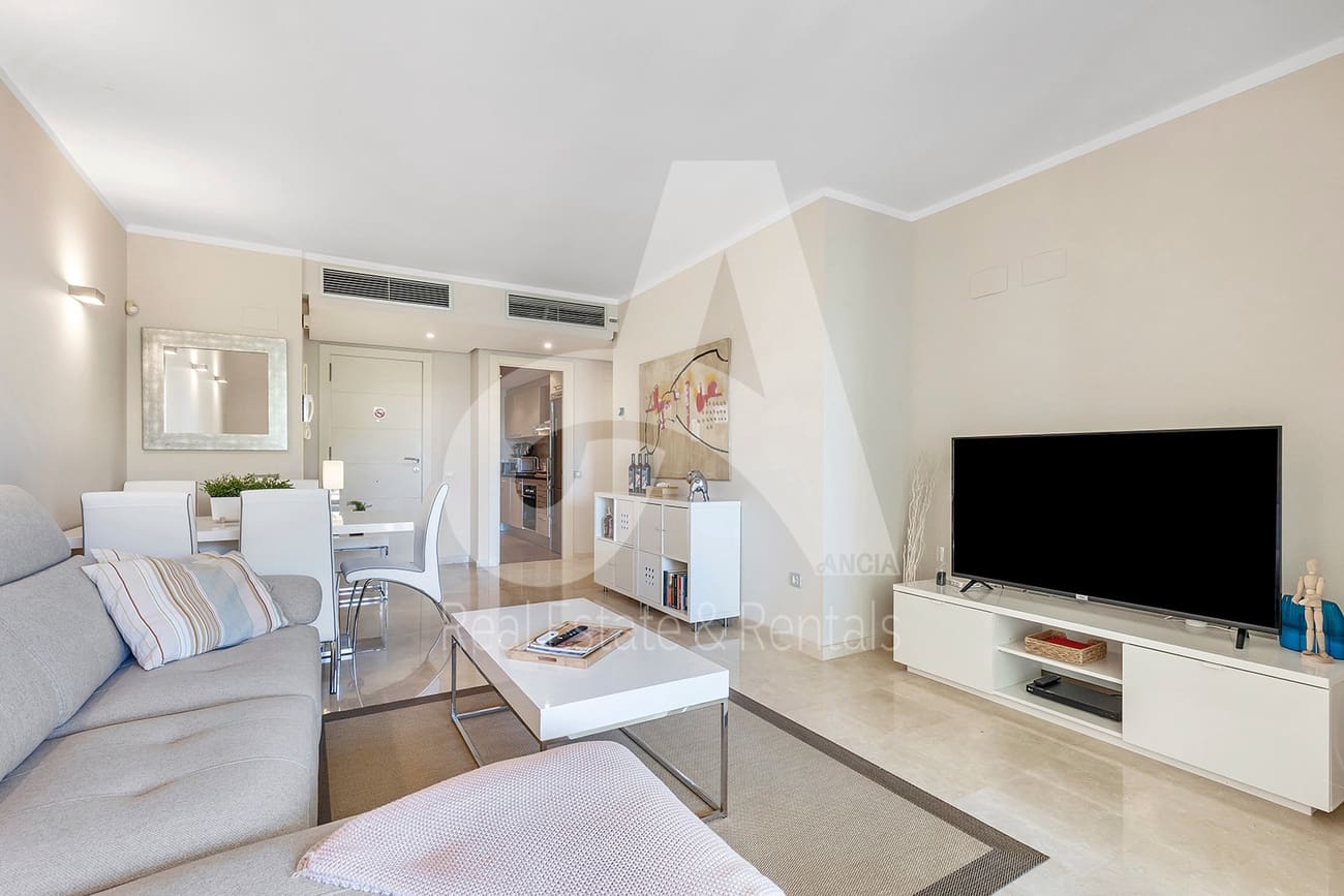 2 bedroom Apartment for sale in Orihuela - € 235,000 (Ref: 9910502)
