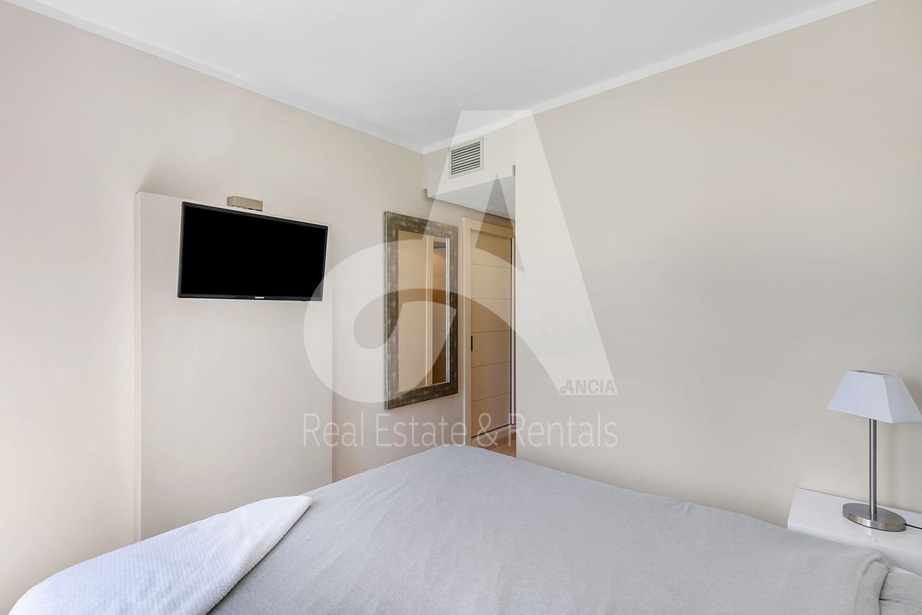 2 bedroom Apartment for sale in Orihuela - € 235,000 (Ref: 9910502)