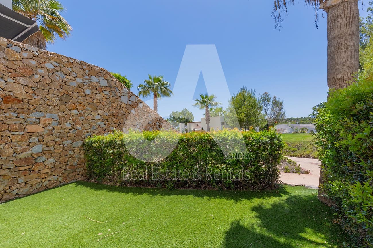 2 bedroom Apartment for sale in Orihuela - € 235,000 (Ref: 9910502)