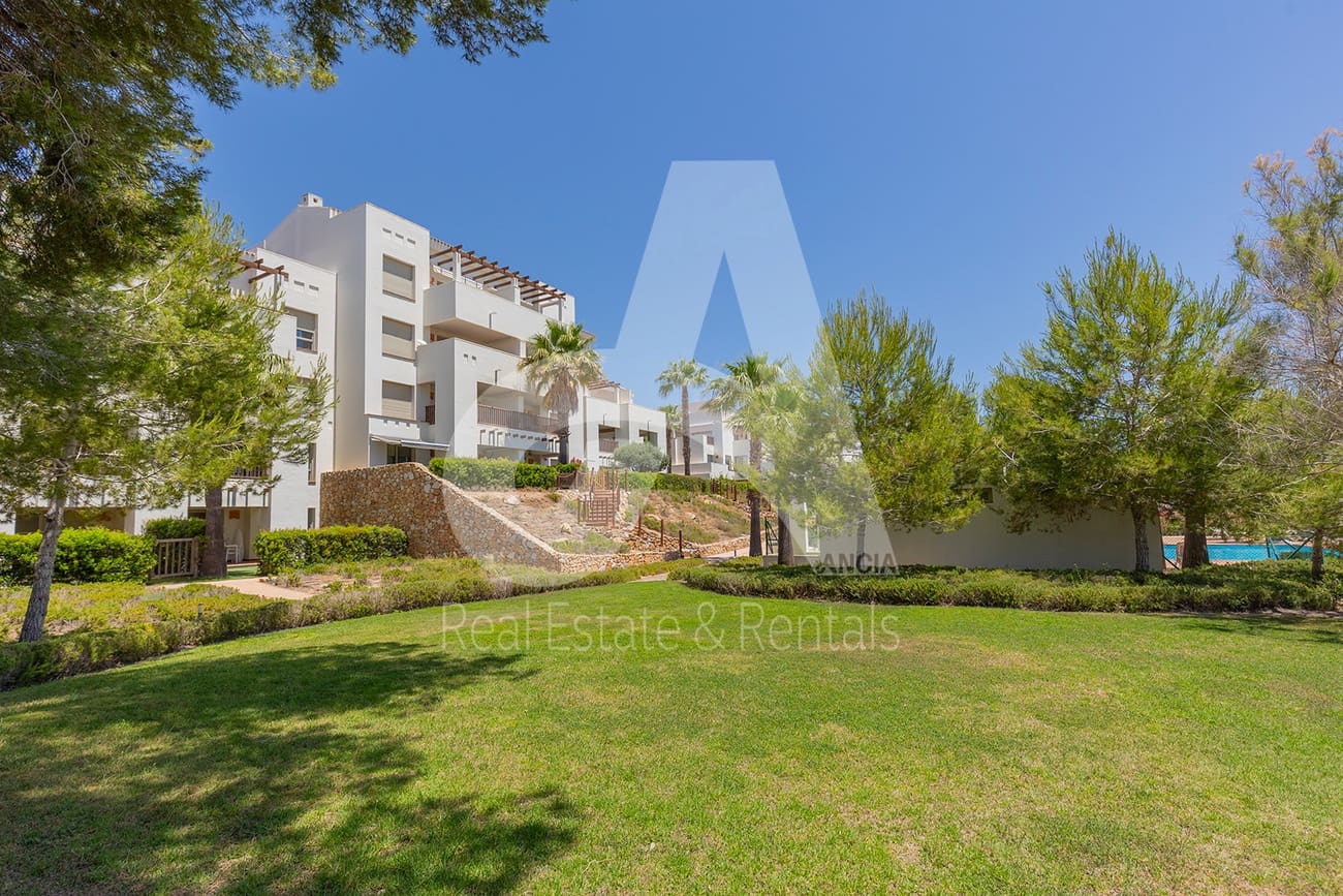 2 bedroom Apartment for sale in Orihuela - € 235,000 (Ref: 9910502)