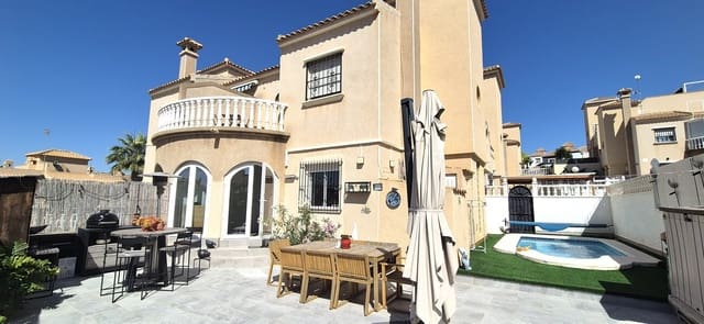 2 Zimmer Doppelhaus zu verkaufen in Villamartin, Orihuela mit Pool Garage - 269.000 € (Ref: 9910511)