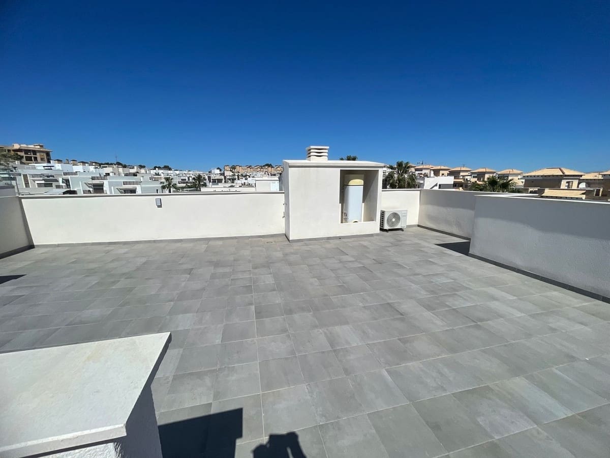 2 soverom Leilighet til salgs i Villamartin med svømmebasseng garasje - € 249 000 (Ref: 9912776)