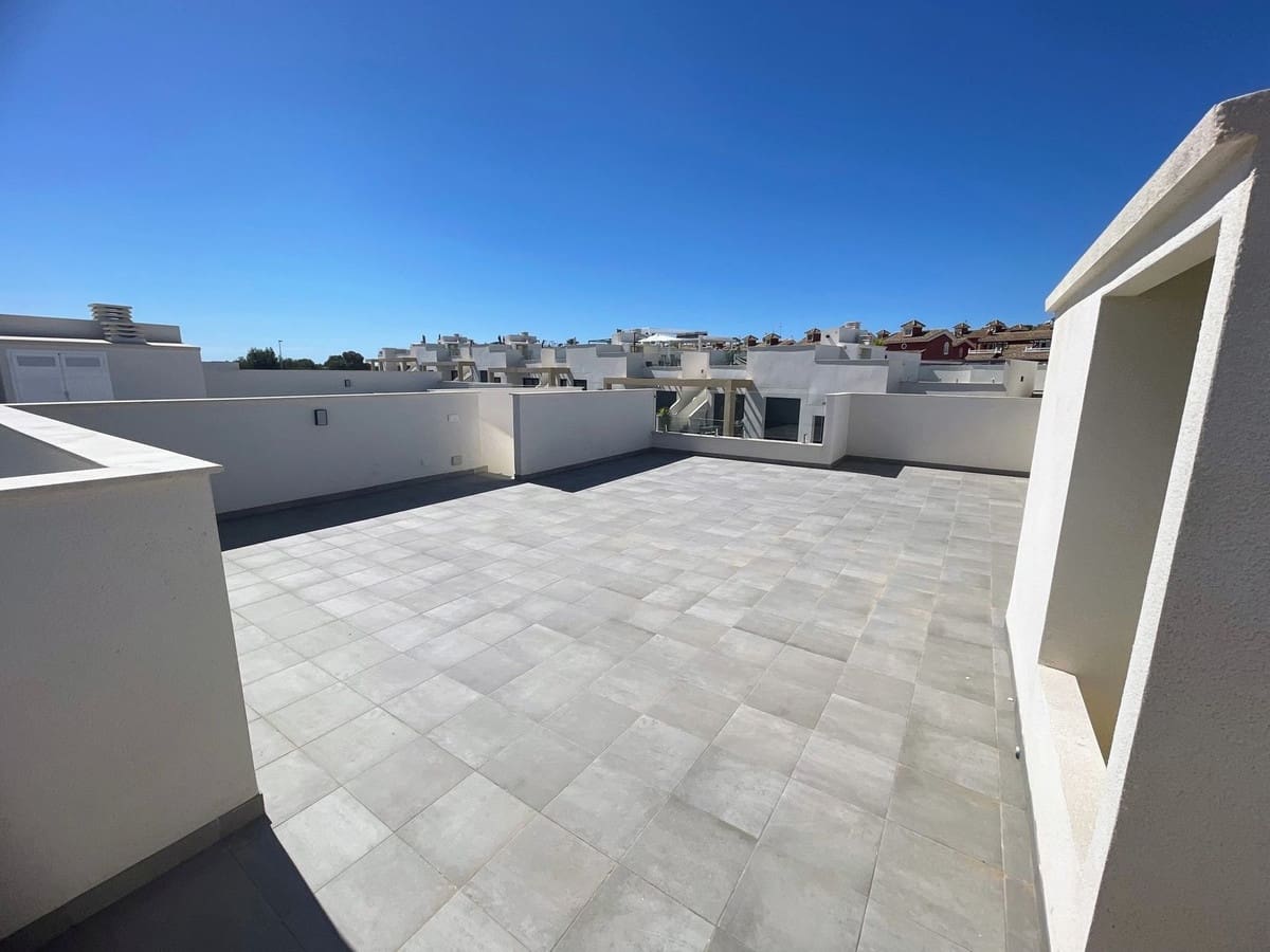2 soverom Leilighet til salgs i Villamartin med svømmebasseng garasje - € 249 000 (Ref: 9912776)