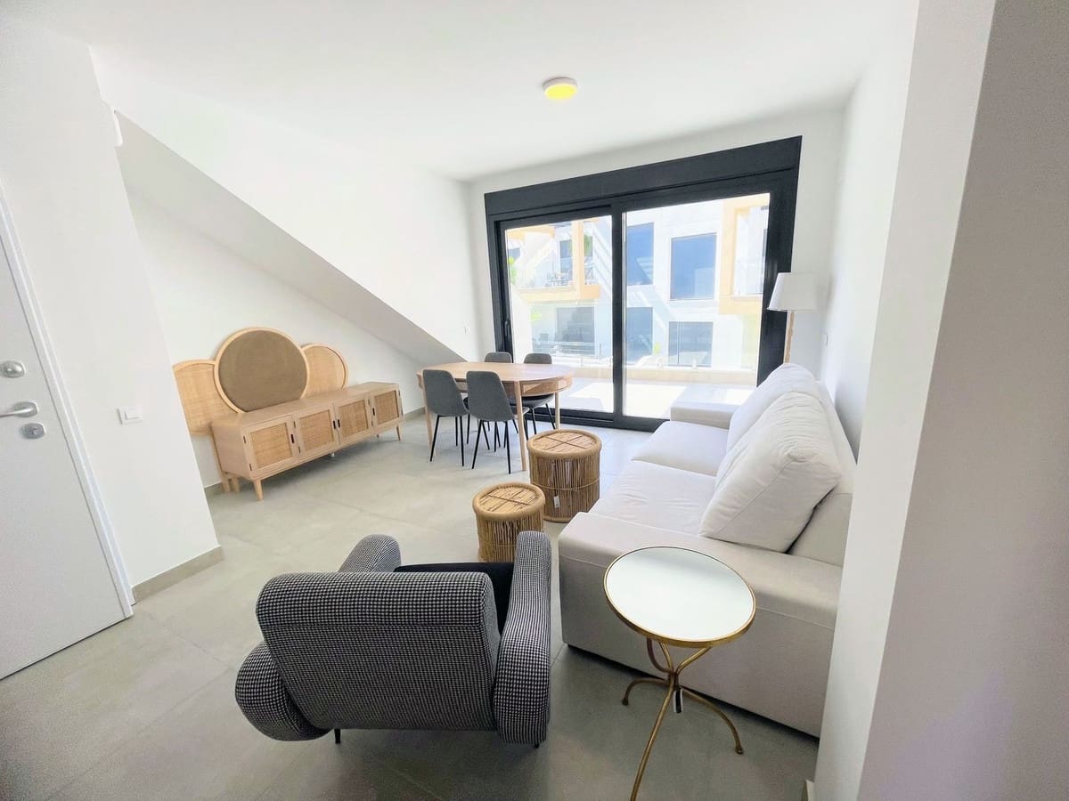2 soverom Leilighet til salgs i Villamartin med svømmebasseng garasje - € 249 000 (Ref: 9912776)