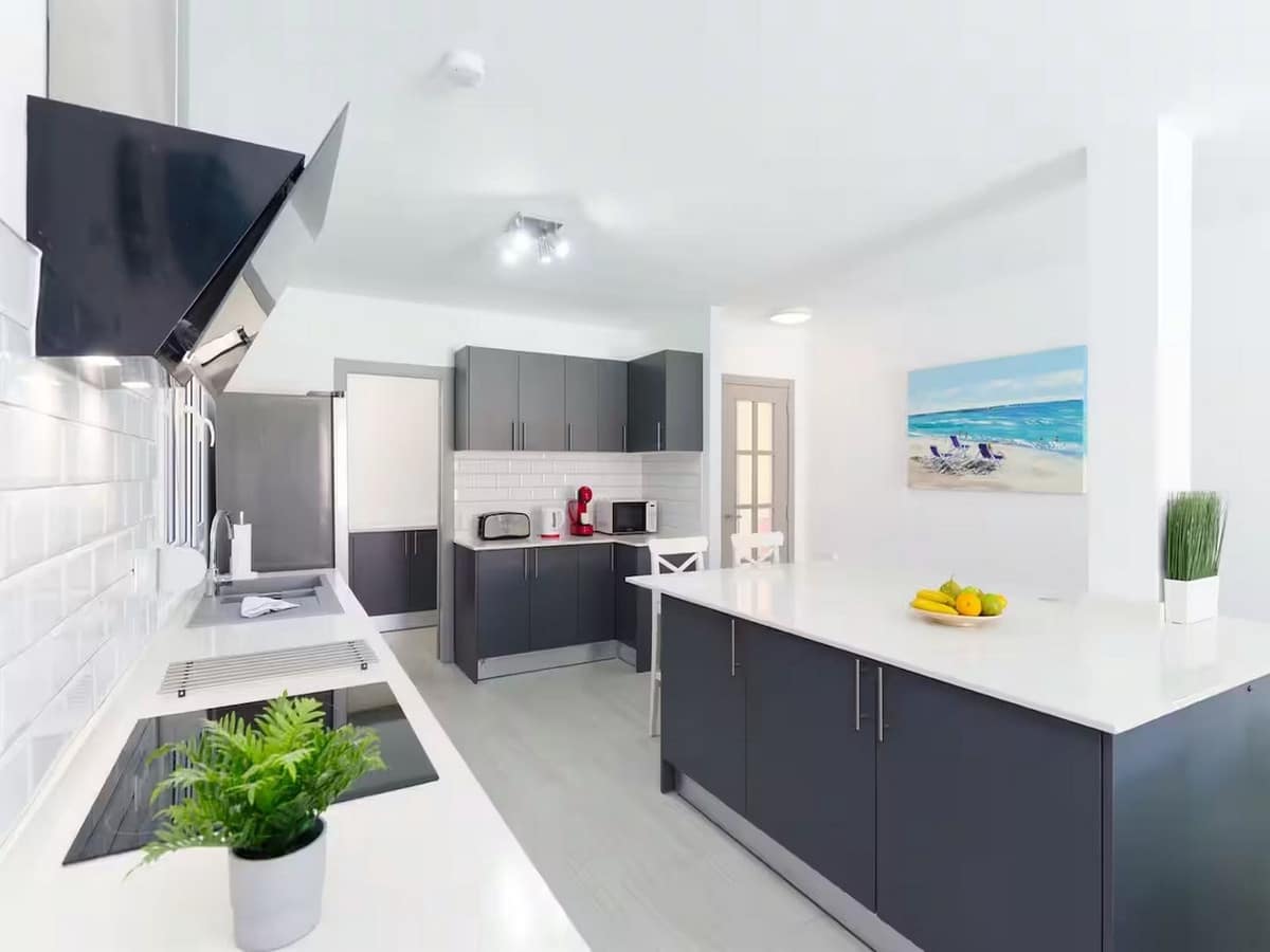 3 Zimmer Villa zu verkaufen in Corralejo mit Pool Garage - 749.999 € (Ref: 9912787)