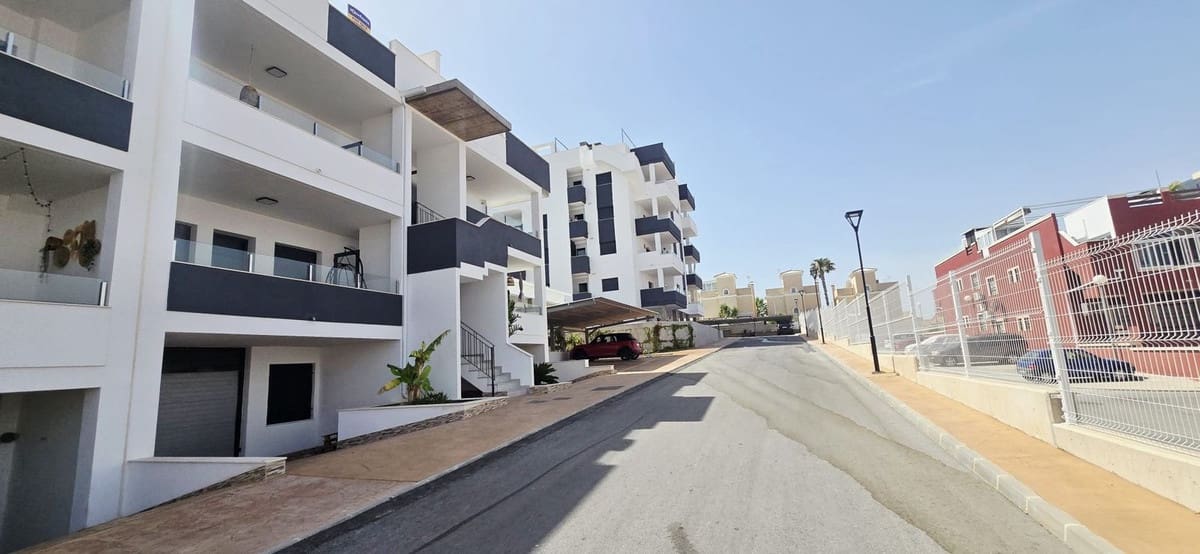 2 Zimmer Apartment zu verkaufen in Orihuela Costa mit Pool Garage - 284.999 € (Ref: 9916548)