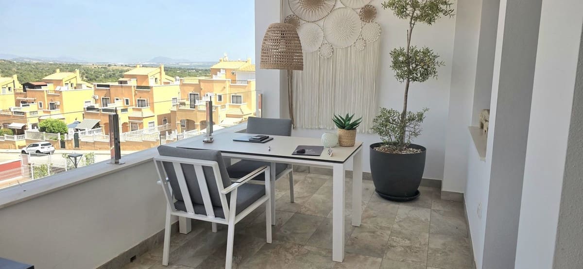 2 Zimmer Apartment zu verkaufen in Orihuela Costa mit Pool Garage - 284.999 € (Ref: 9916548)
