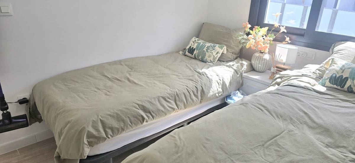 2 Zimmer Apartment zu verkaufen in Orihuela Costa mit Pool Garage - 284.999 € (Ref: 9916548)