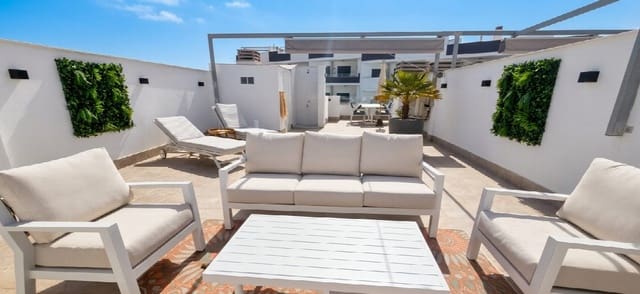 2 slaapkamer Appartement te koop in Villamartin, Orihuela met zwembad garage - € 284.999 (Ref: 9916548)