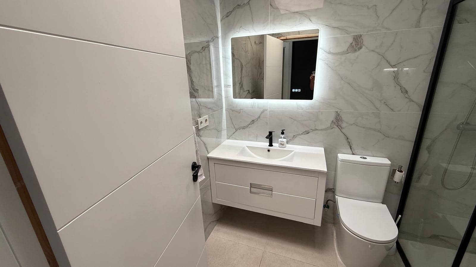 Casa de 2 habitaciones en Torrevieja en venta - 152.000 € (Ref: 9916551)
