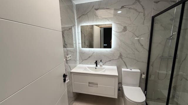 Casa de 2 habitaciones en El Chaparral - La Siesta - La Torreta, Torrevieja en venta - 152.000 € (Ref: 9916551)