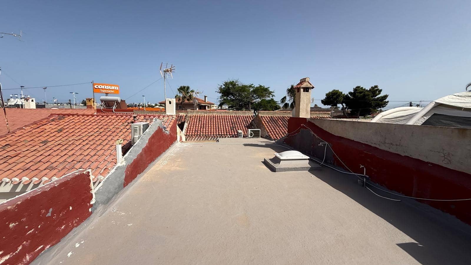 Casa de 2 habitaciones en Torrevieja en venta - 152.000 € (Ref: 9916551)