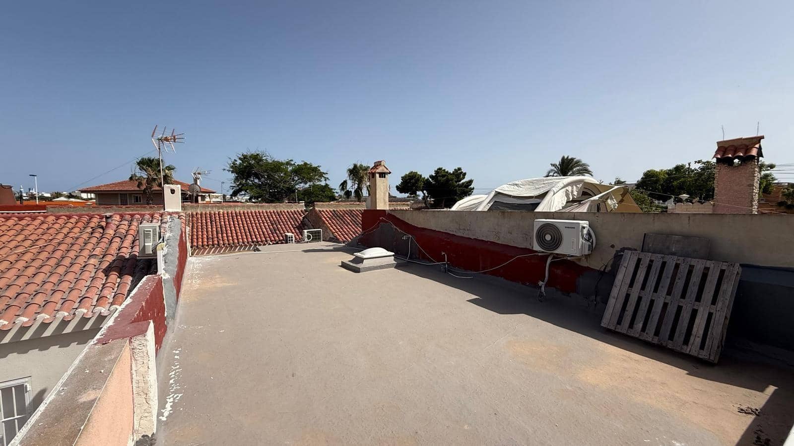 Casa de 2 habitaciones en Torrevieja en venta - 152.000 € (Ref: 9916551)