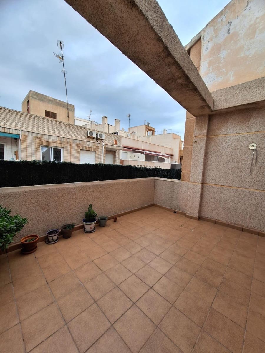 2 soverom Penthouse til salgs i Torrevieja - € 156 900 (Ref: 9916559)