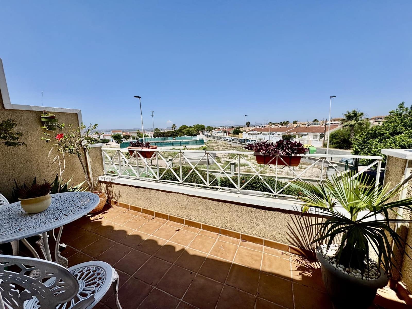 2 bedroom Townhouse for sale in Torrevieja with pool - € 169,500 (Ref: 9916564)