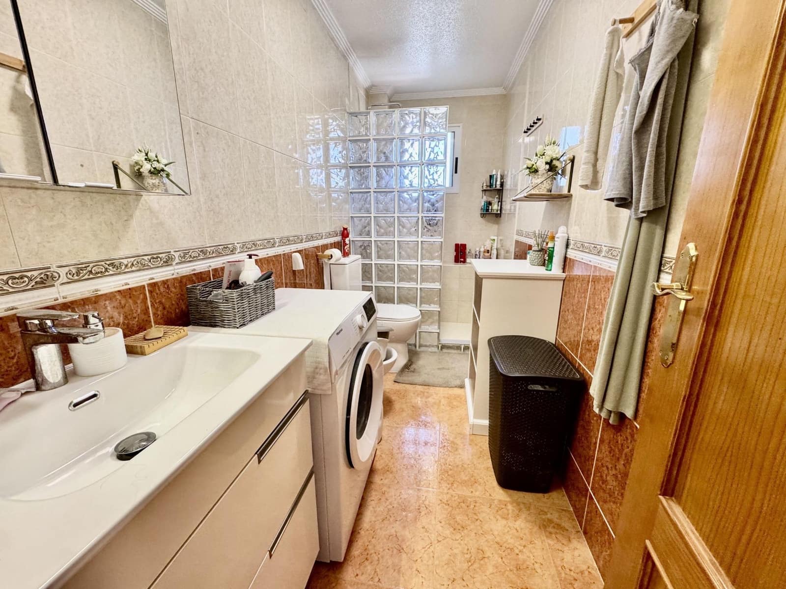 2 bedroom Townhouse for sale in Torrevieja with pool - € 169,500 (Ref: 9916564)