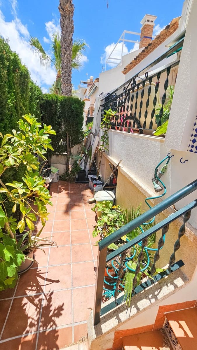 2 bedroom Townhouse for sale in Orihuela with pool - € 239,000 (Ref: 9916565)
