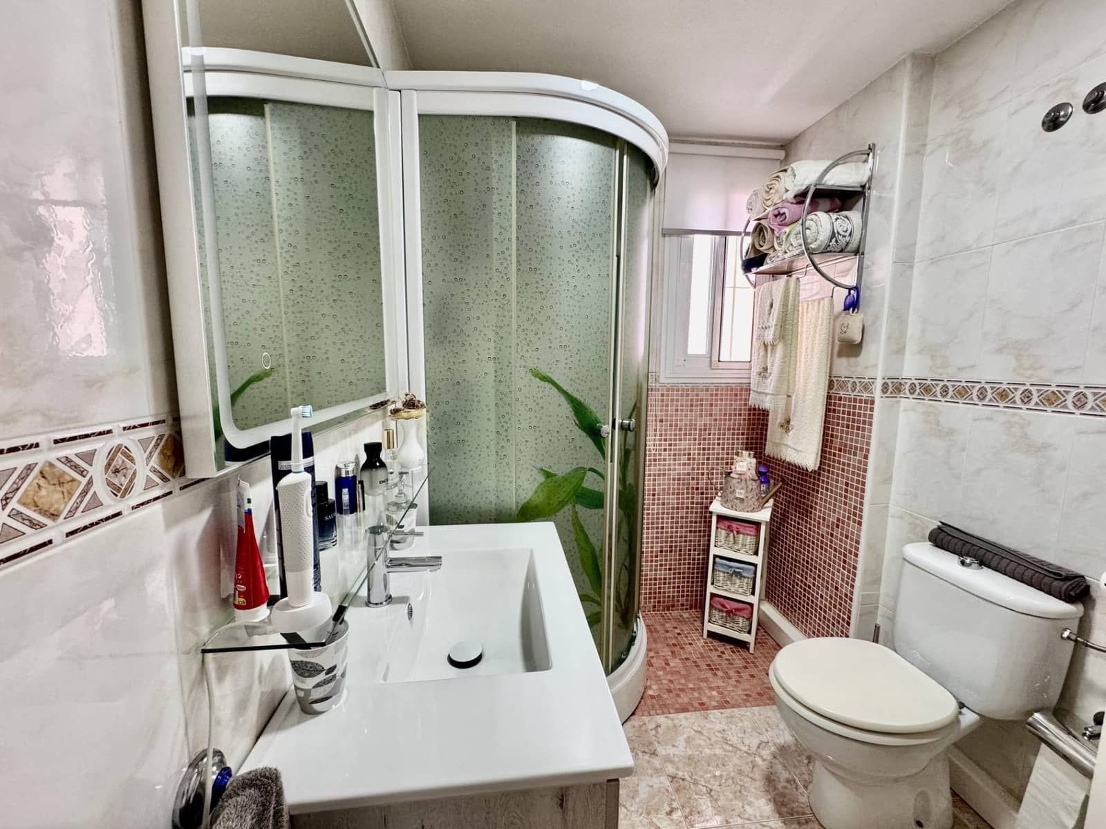2 makuuhuone Omakotitalo myytävänä paikassa Orihuela - 195 000 € (Ref: 9916567)