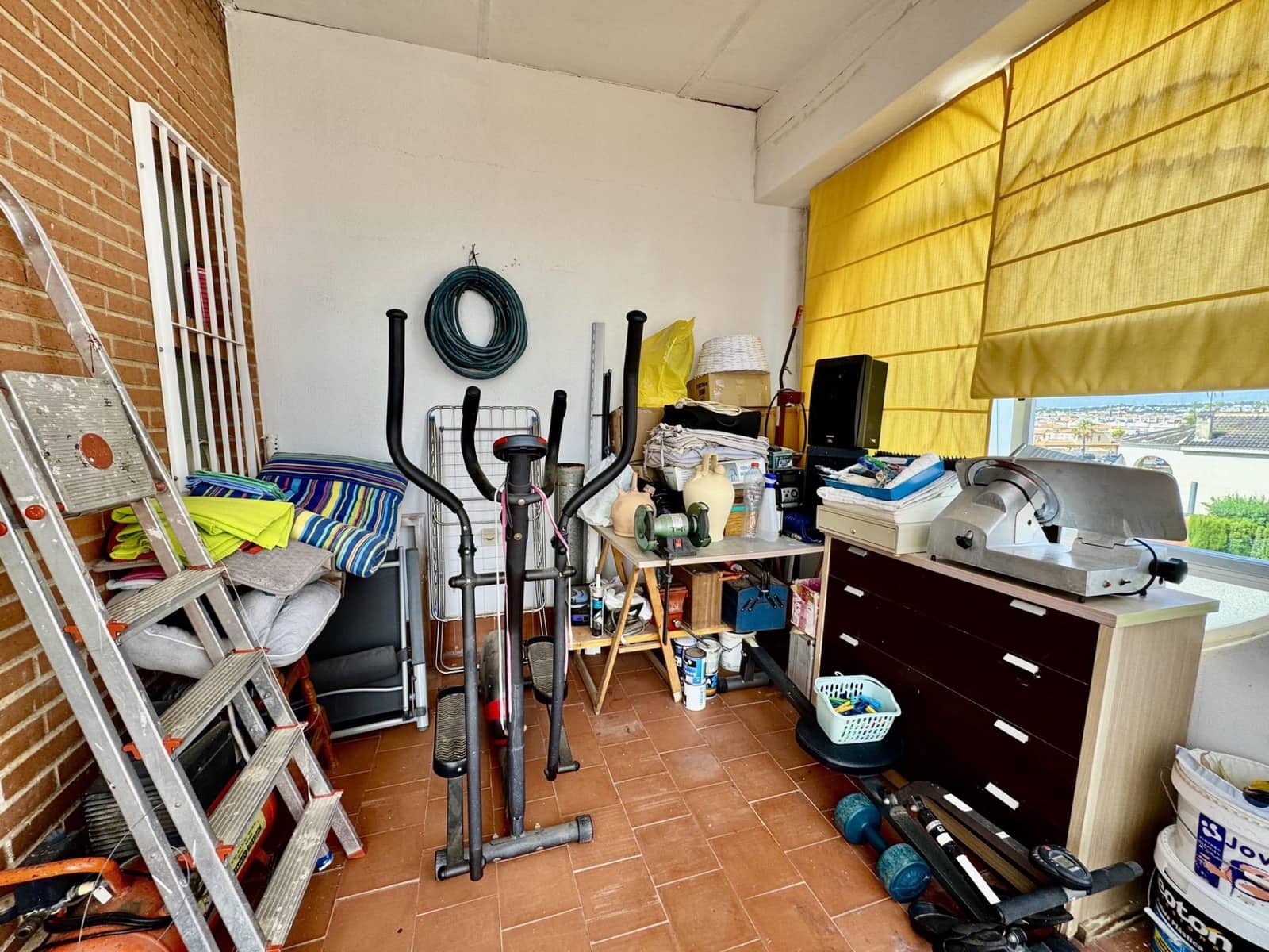 2 makuuhuone Omakotitalo myytävänä paikassa Orihuela - 195 000 € (Ref: 9916567)