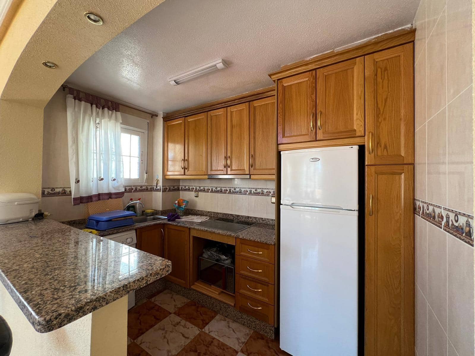 4 sovrum Semi-fristående Villa till salu i Orihuela Costa med pool - 245 000 € (Ref: 9916571)