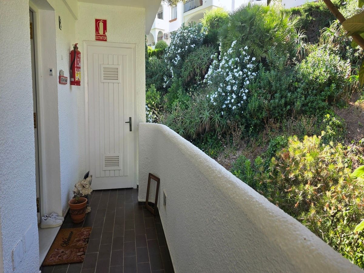 1 soveværelse Lejlighed til salg i Mijas Costa med swimmingpool - € 242.000 (Ref: 9917839)