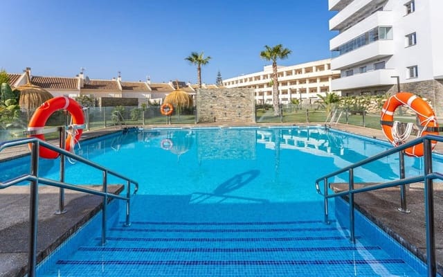3 sovrum Lägenhet till salu i Mijas Costa, Mijas med pool - 635 000 € (Ref: 9920084)