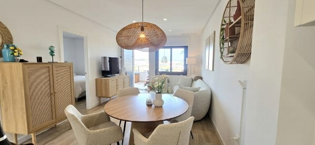 Apartamento de 2 habitaciones en Torrevieja en venta con piscina garaje - 284.999 € (Ref: 9920088)