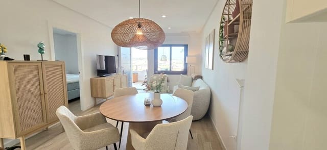 Apartamento de 2 habitaciones en Torrevieja en venta con piscina garaje - 284.999 € (Ref: 9920088)
