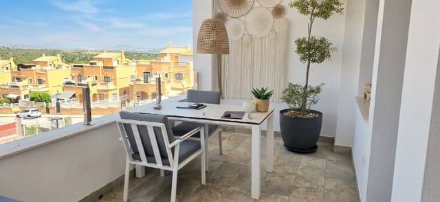 Apartamento de 2 habitaciones en Torrevieja en venta con piscina garaje - 284.999 € (Ref: 9920088)