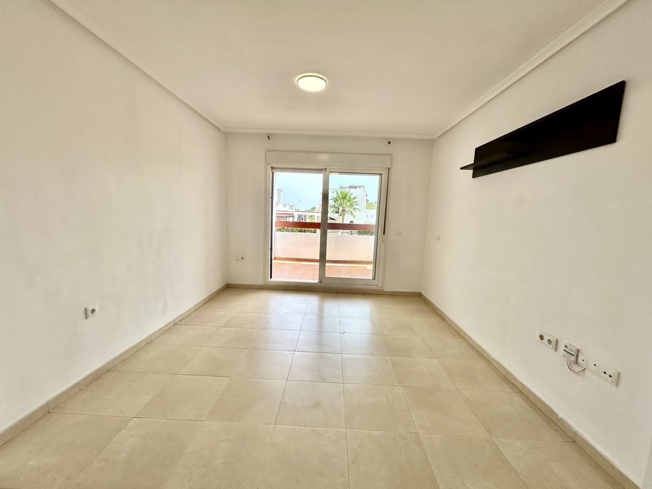 Apartamento de 2 habitaciones en Villamartin en venta con garaje - 189.000 € (Ref: 9920092)