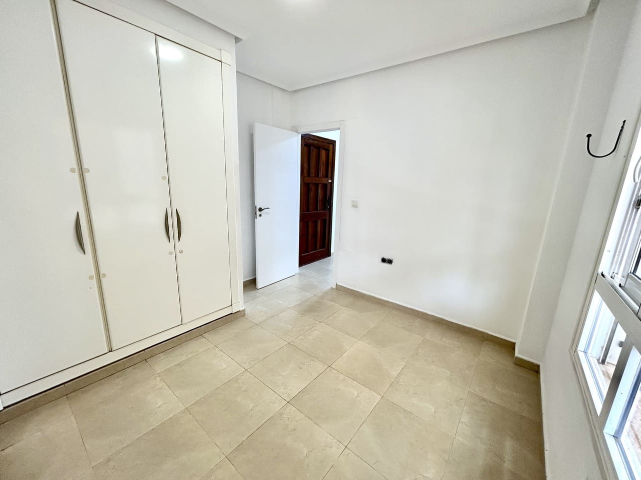 Apartamento de 2 habitaciones en Villamartin en venta con garaje - 189.000 € (Ref: 9920092)